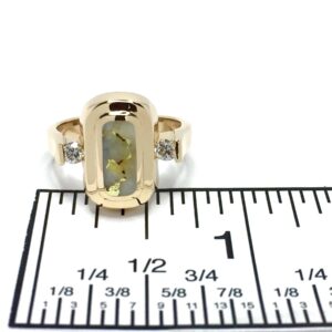 Gold Quartz Oval Ring Inlaid Round Diamonds