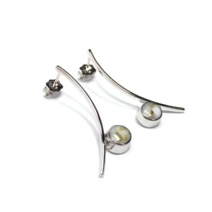 Gold Quartz Round Earrings Inlay Curved Bar