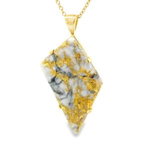 Gold Quartz Pendant 18k, Alaska Mint