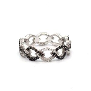 Estate Black & White Diamond Ring in 18k White Gold 076546