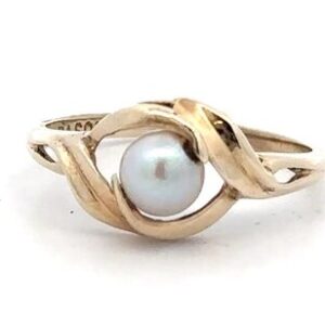 Estate Lady's Natural Pearl Ring 072076