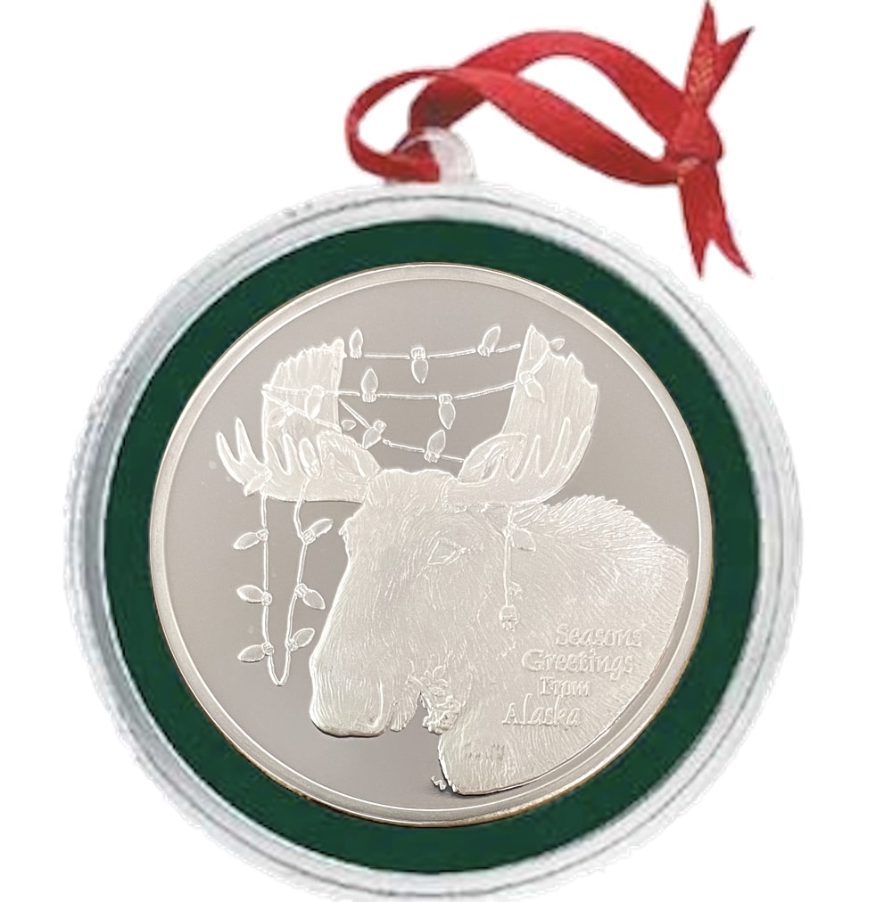"Lights & Antlers" Medallion - Image 4