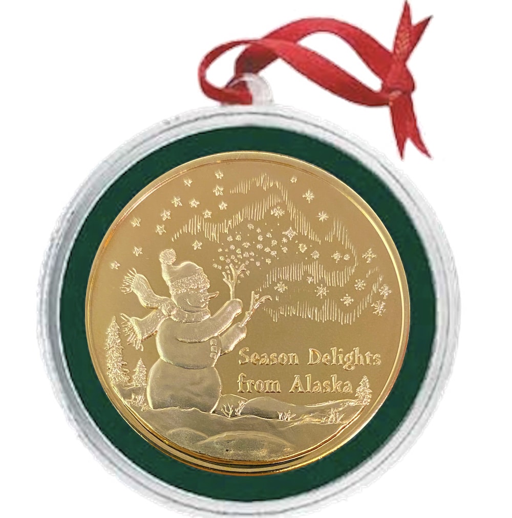 "Season Delights" Christmas Medallion - Image 6