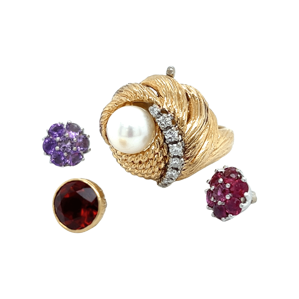 Estate Ring with 4 Different Centers 071440