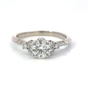 Estate White Gold & Diamond Ring 071347