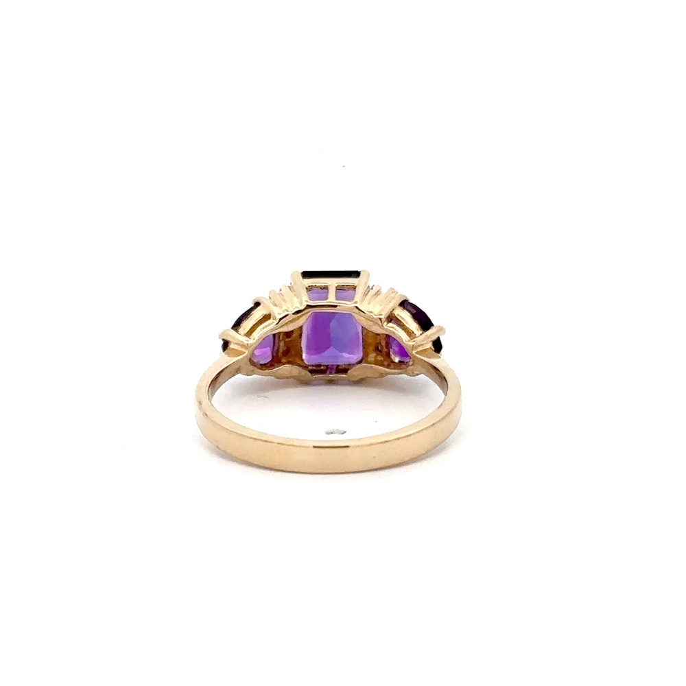 Estate Amethyst & Diamond Ring 075846 - Image 4