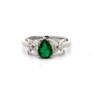 Estate Lady's Emerald & Diamond Ring in Platinum 076482