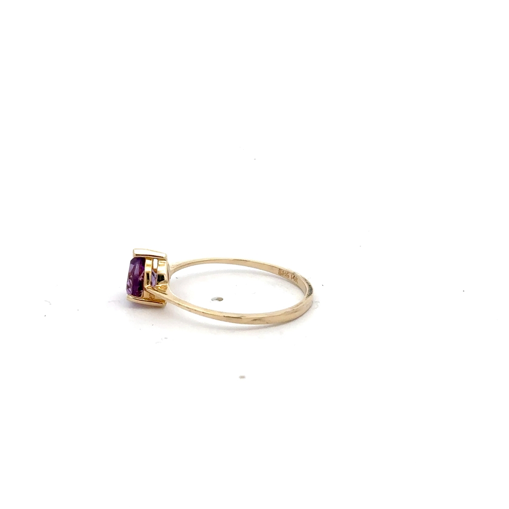 Estate Lady's Amethyst Solitaire Ring 071931 - Image 3