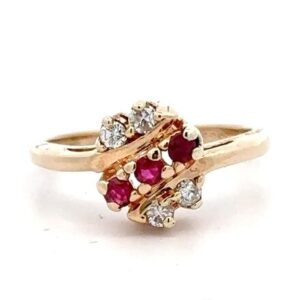 Estate Lady's Ruby & Diamond 14k Gold Ring 071353