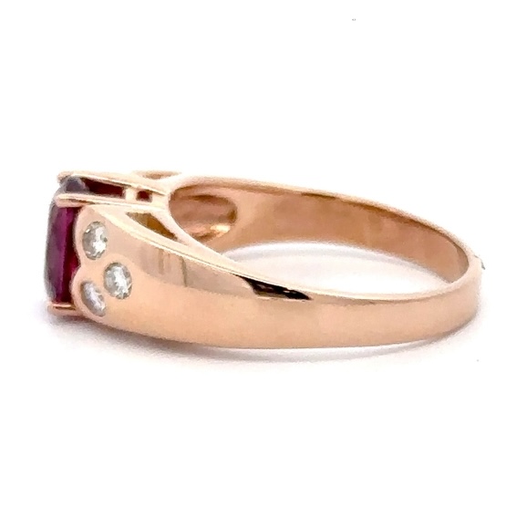 Lady's Estate Garnet Ring 078166 - Image 2