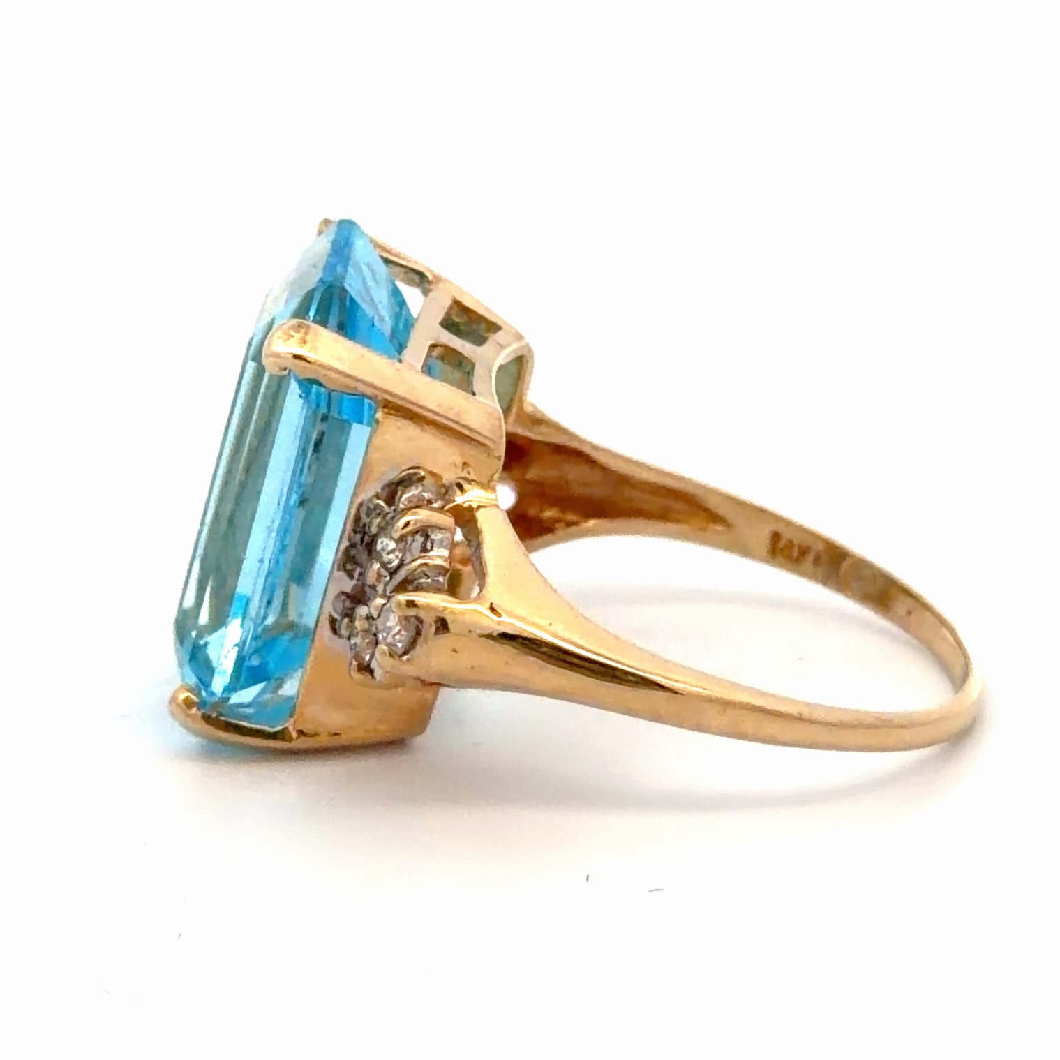 14ct Lady's Topaz Estate Ring 078245 - Image 2
