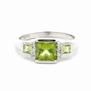 Lady's Peridot & Diamond Estate Ring 078266