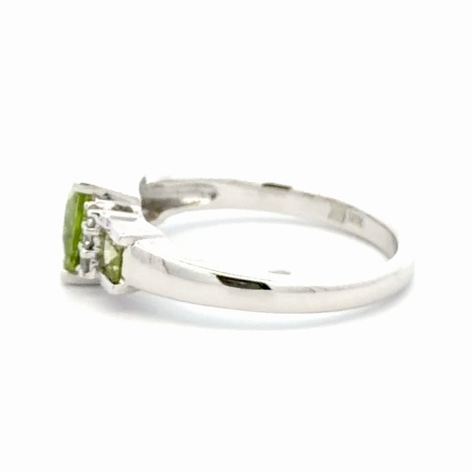 Lady's Peridot & Diamond Estate Ring 078266 - Image 2