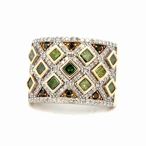 Green Diamond Lady's Estate Ring 077216