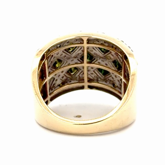 Green Diamond Lady's Estate Ring 077216 - Image 3