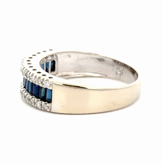 Diamond & Sapphire Ladies Estate Band 077310 - Image 2