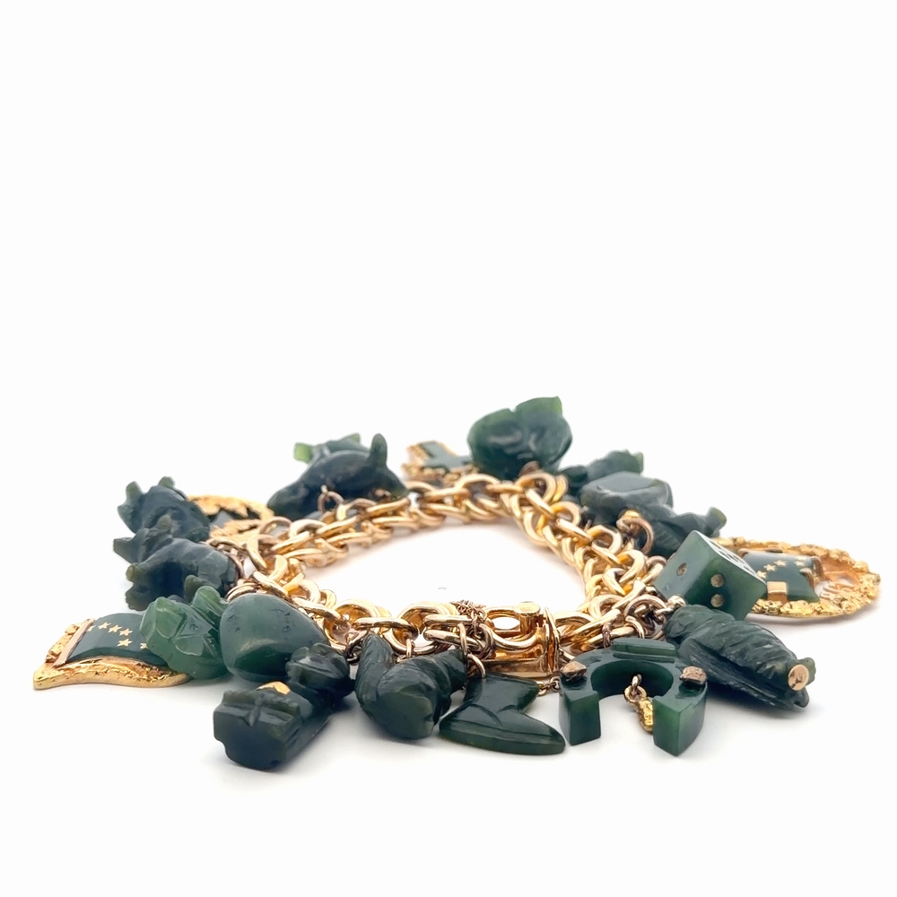 14K Gold Bracelet With 20 Jade & Gold Charms Estate 078355