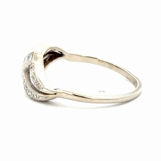 Ladies Diamond Estate Ring 077321 - Image 2