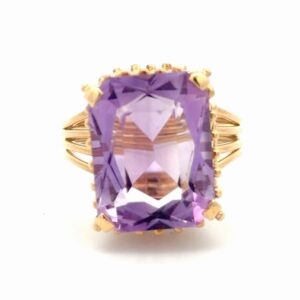 9ct Amethyst Ladies Estate Ring 078377