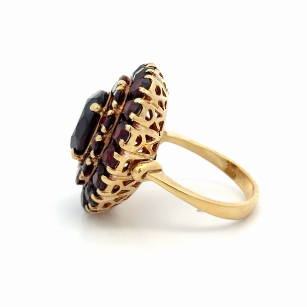 10ct Garnet Ladies Estate Ring 078422 - Image 4